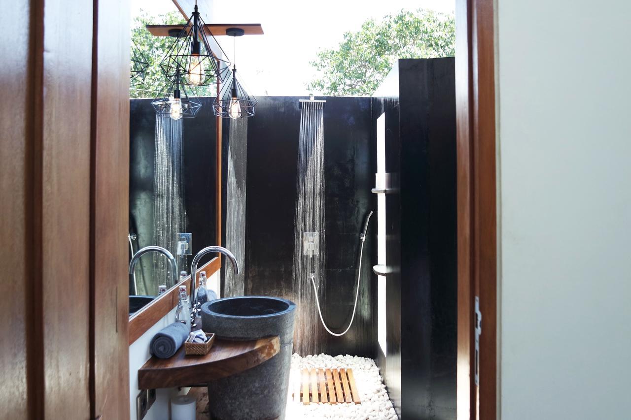 Stay Shark Villas Gili Air Esterno foto