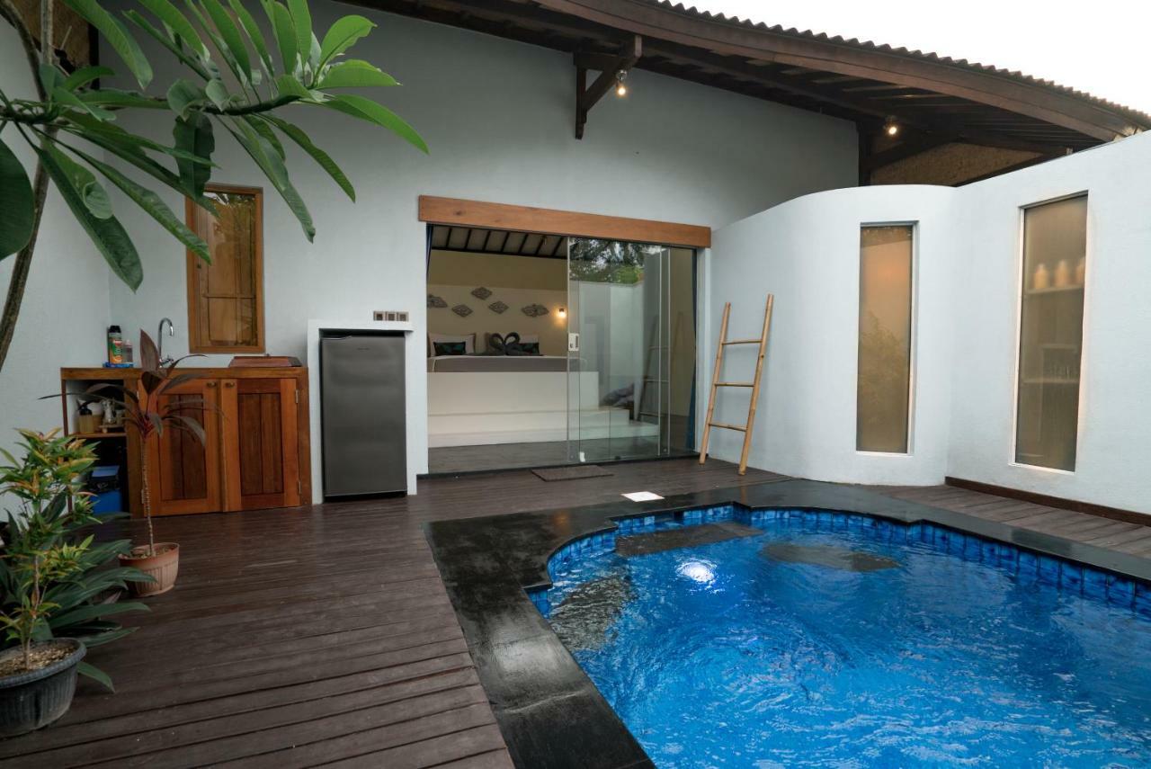 Stay Shark Villas Gili Air Esterno foto